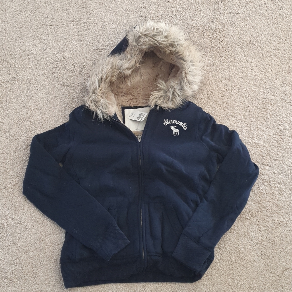 NWT Women's A&F lined hoodie in sz large